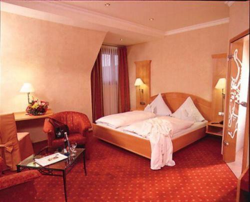 Hotel Restaurant Ochsenwirtshof Bad Rippoldsau-Schapbach Szoba fotó